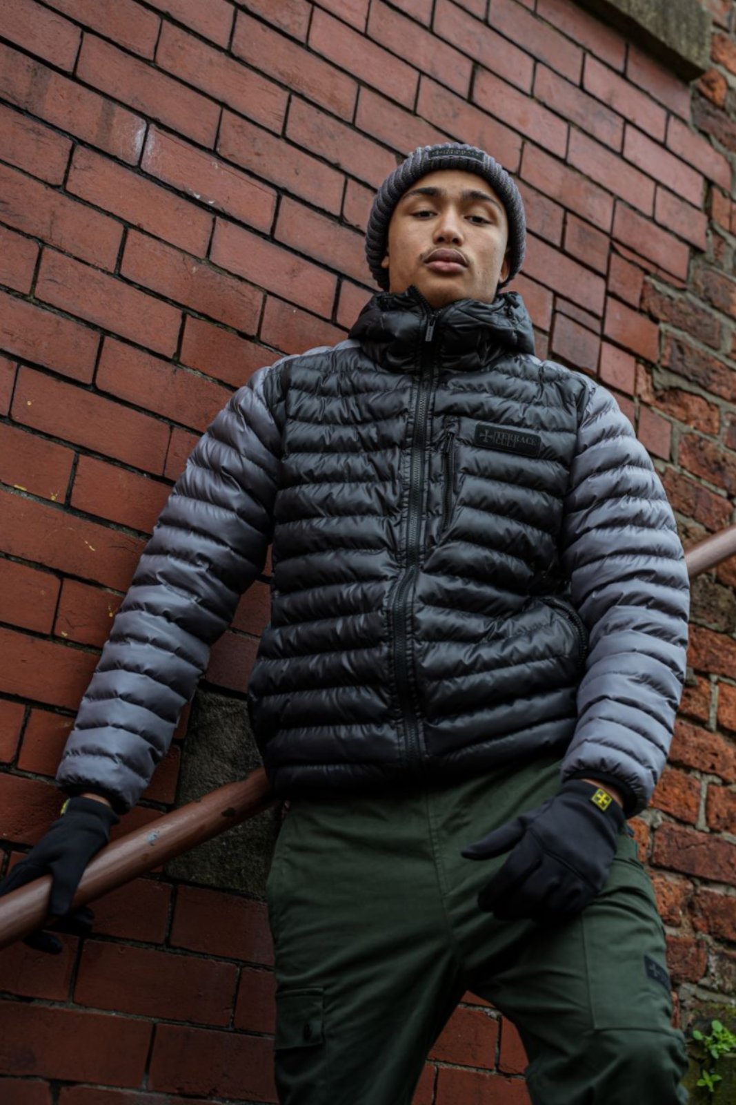 Angelo Insulated Hooded Jacket :: Black/Charcoal